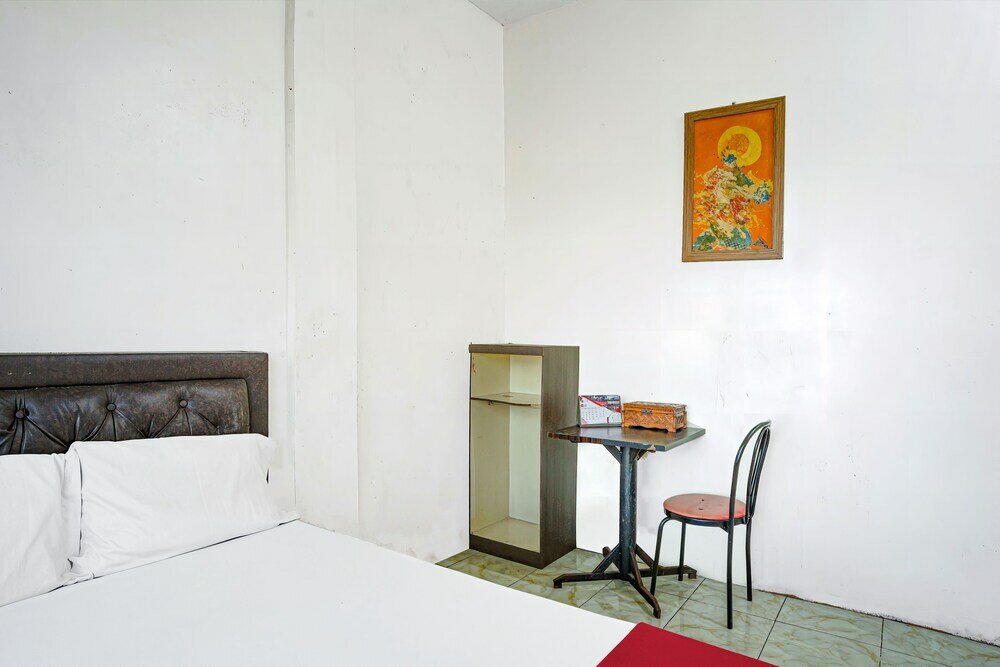 Фото Oyo 92609 Guest House Malay Singkawang