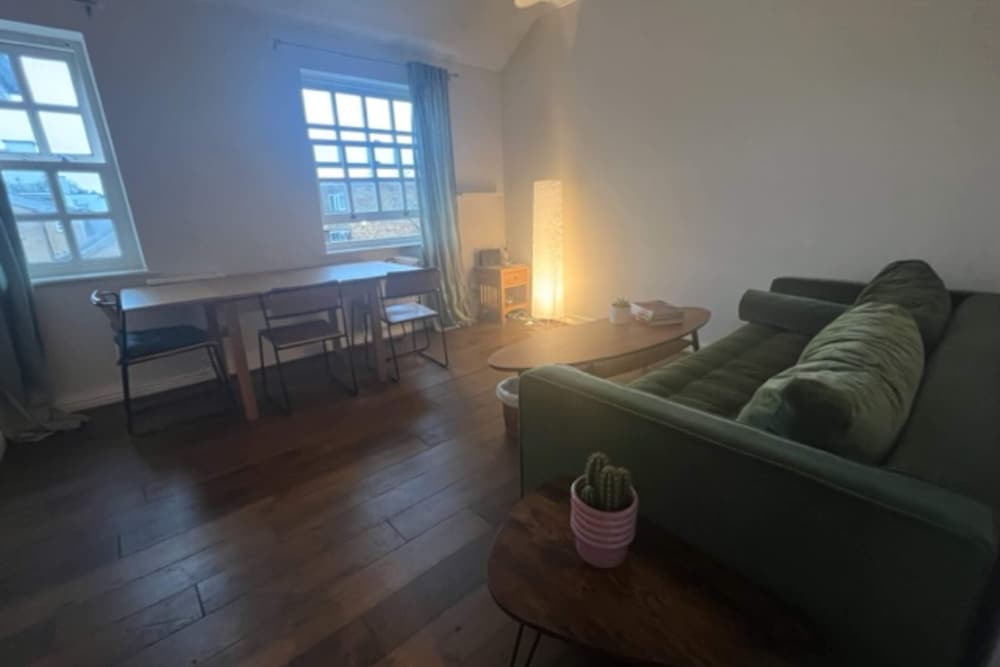 Фото Peaceful 1 Bedroom Flat Near Highbury and Islington