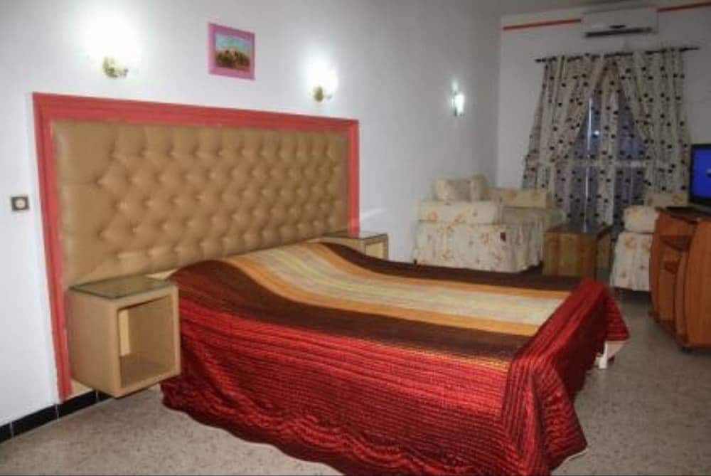 Фото Hotel El Manar