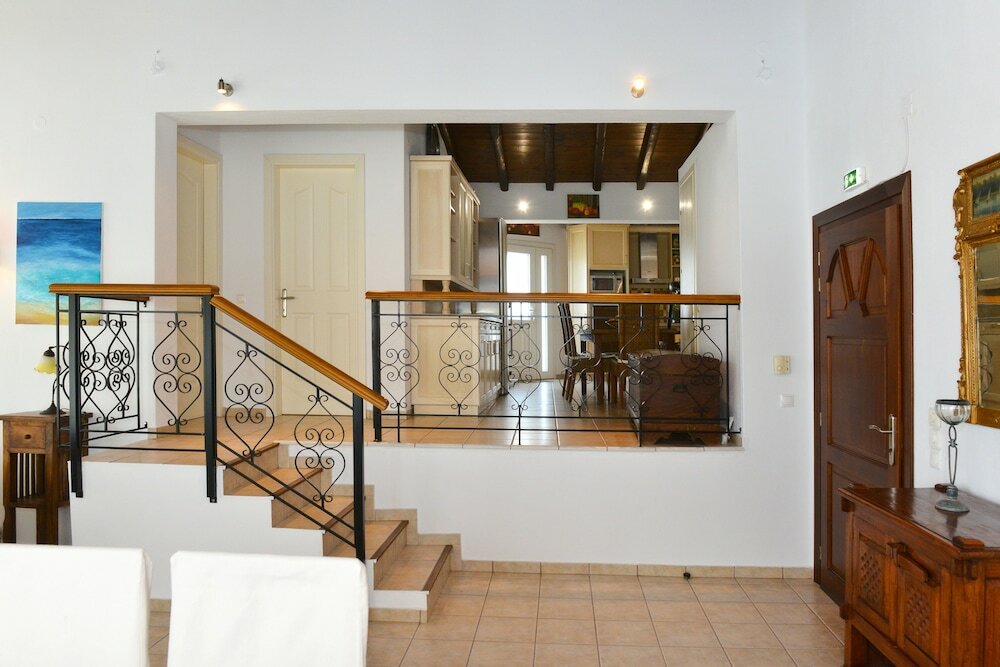 Фото Orestis Suites