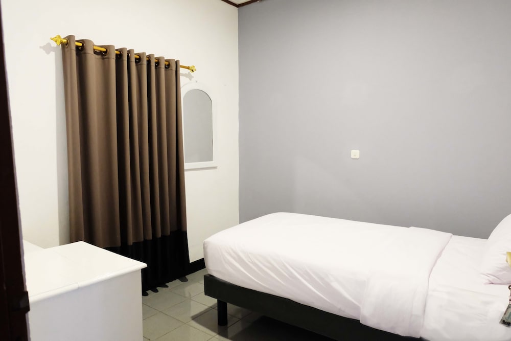 Фото Rarem Bed and Breakfast