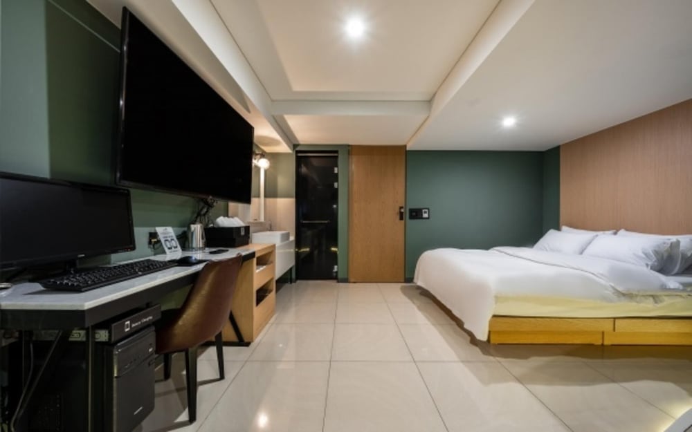 Фото Shinchon Wol