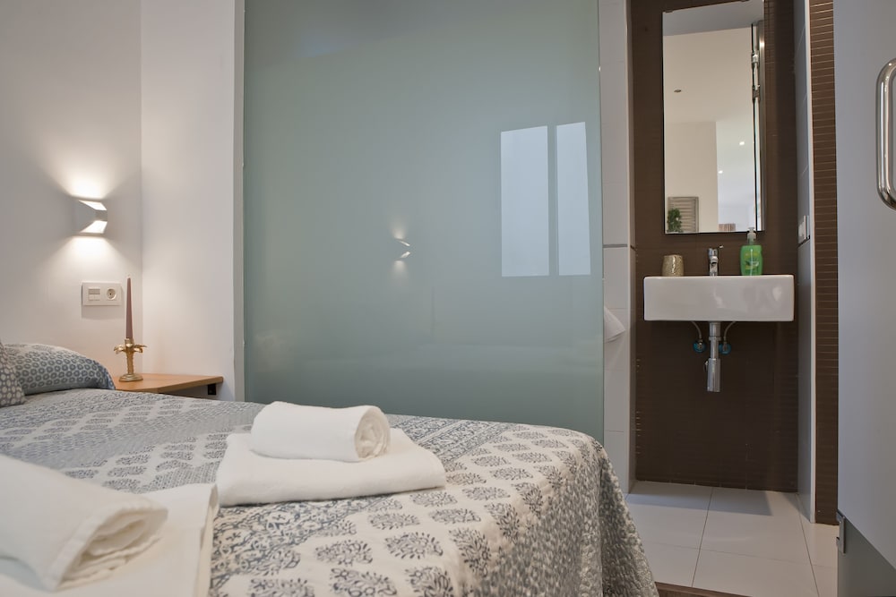 Фото Wish-Suite Juderia de Sevilla Apartment