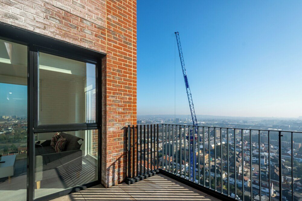 Фото Brent Cross Serviced Apartments