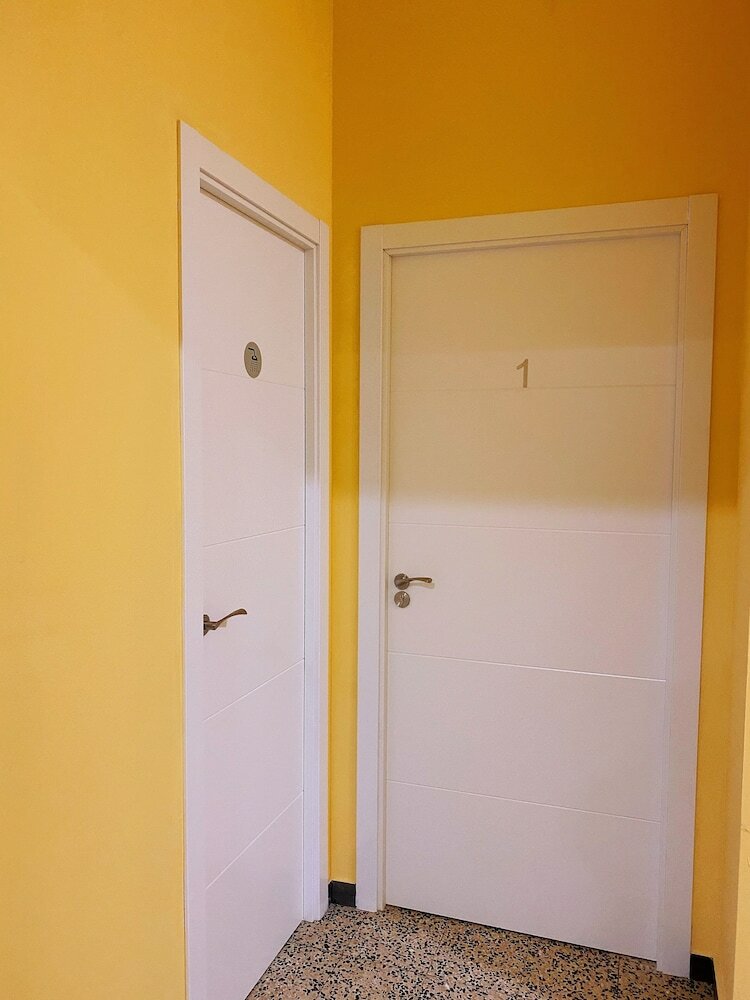 Фото Hostel Napoles