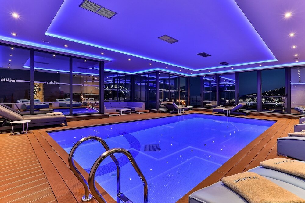 Фото Hotel Square