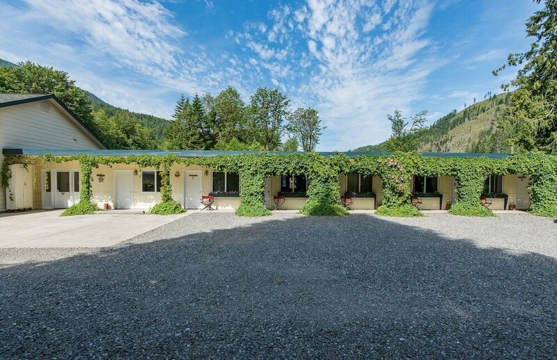 Гостиница Emerald Valley Inn