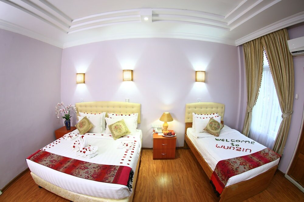 Фото The Floral Breeze Wun Zin Hotel