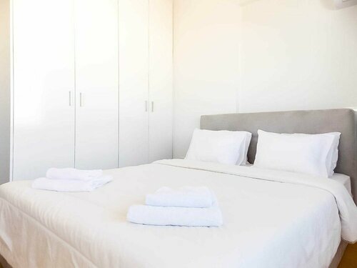 Гостиница Stylish 2 Bedroom Apartment Spectacular Sea View