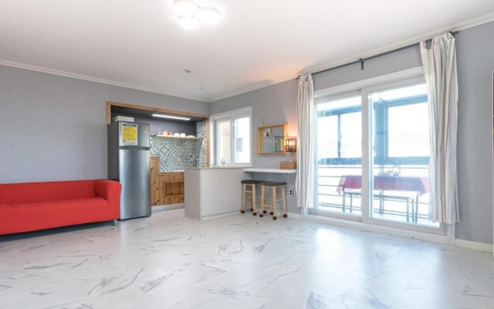 Фото Yangyang Vintage House Pension