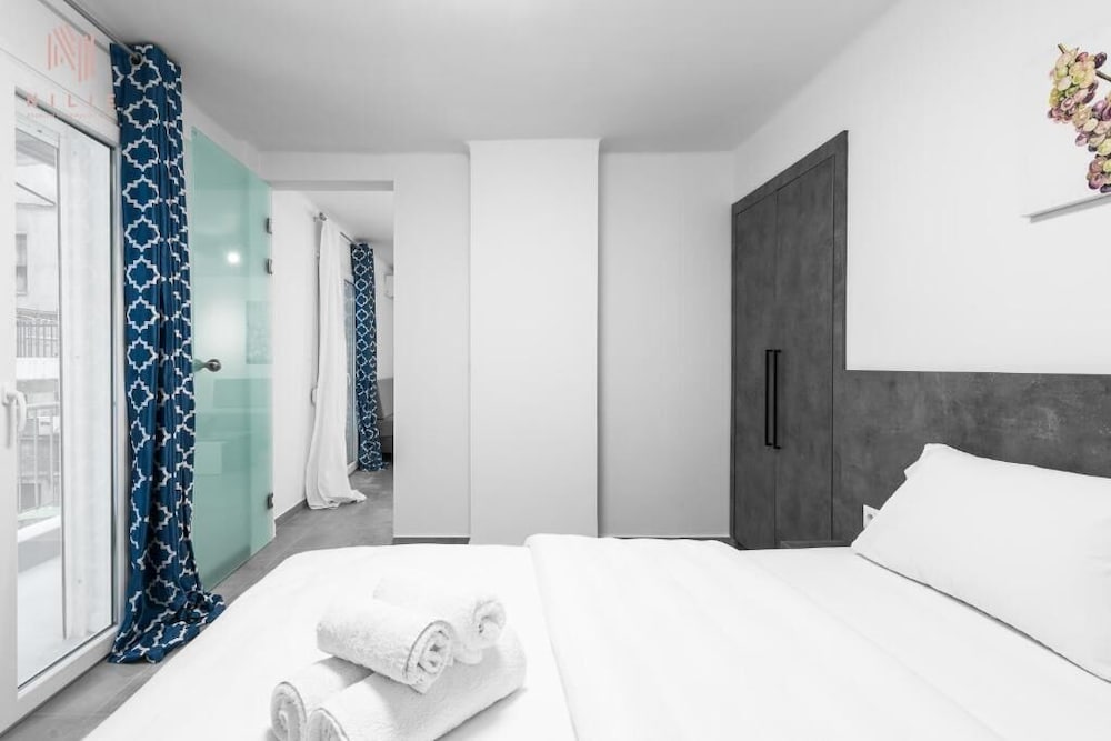 Фото Consul Apartment Nilie Hospitality Mgmt