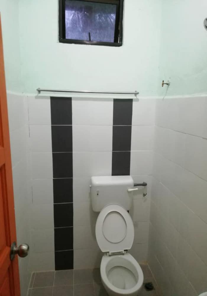 Фото Hotel by Lawang Suites