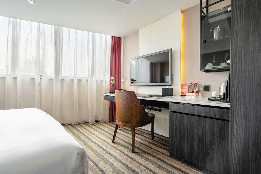 Фото Chongqing Landyatt Park Hotel