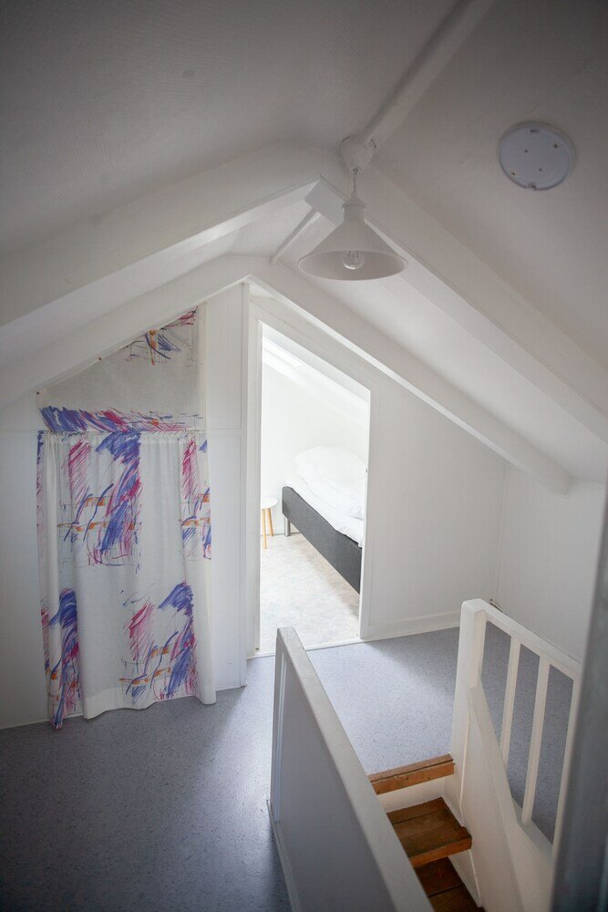 Фото Red Robin - Vacation homes next to Svartifossur waterfall