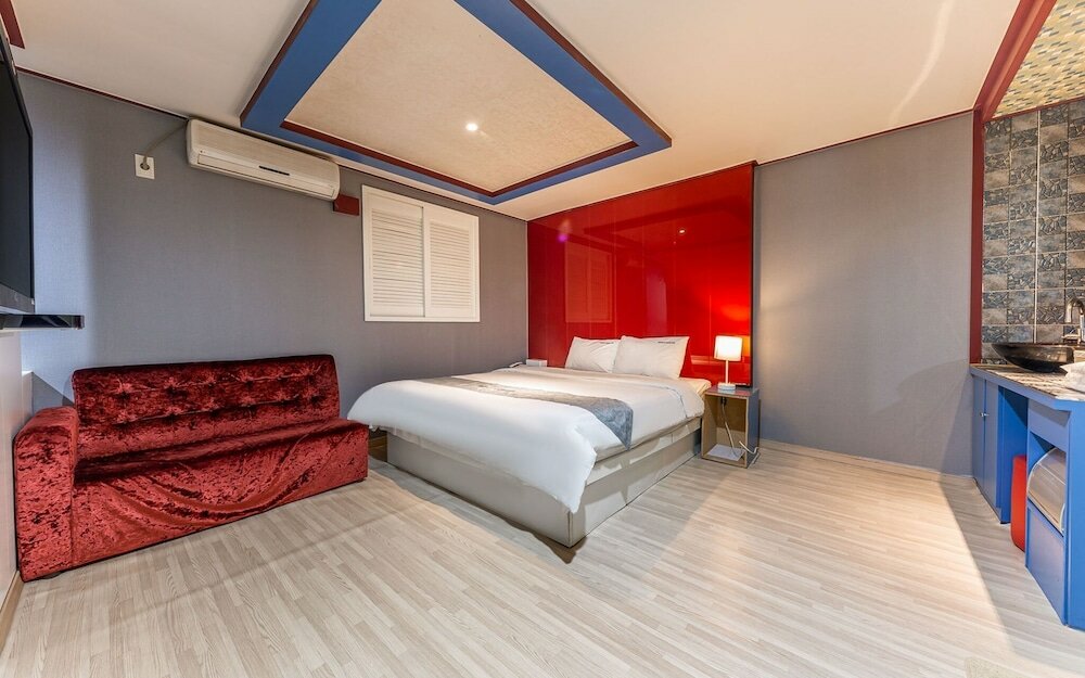 Фото Daejeon Seonhwa Coffee and Good Time