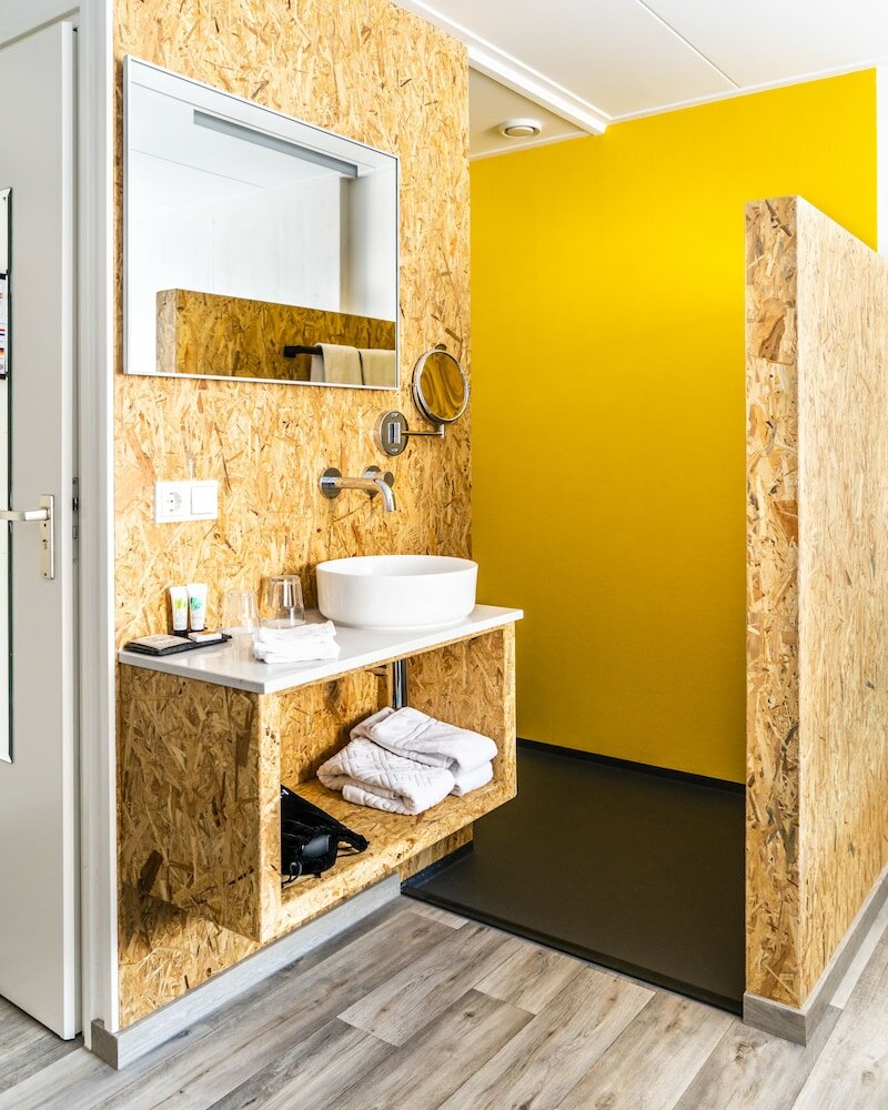 Фото Boutique Hotel Charley's