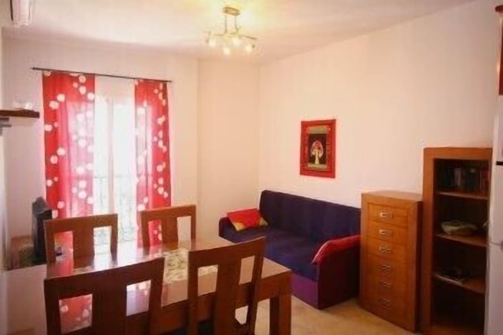 Фото Apartamentos Turísticos Manuel Martín