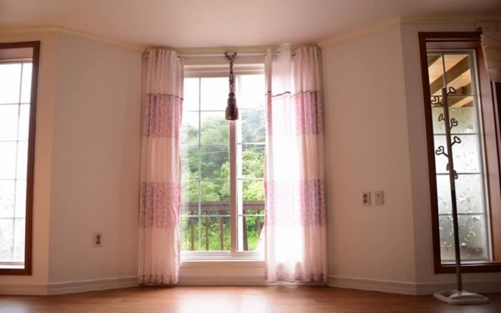 Фото Yangyang Sigol Punggyeong Pension