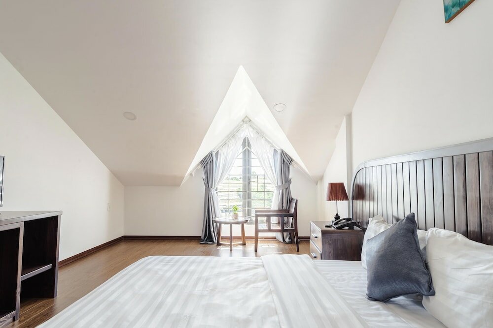 Фото Mega Sky Hotel