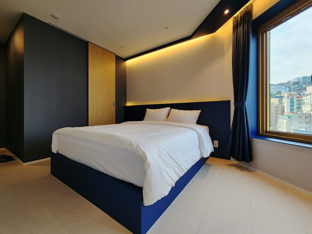 Фото Goldstone Hotel