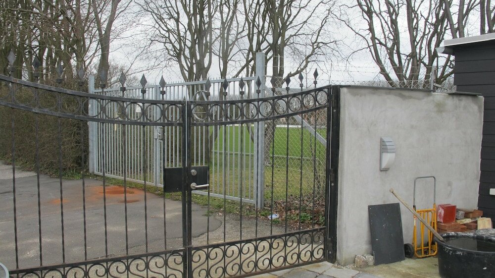 Фото Guesthouse Sharon Suite