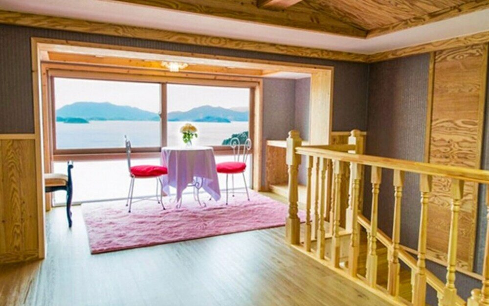 Фото Yeosu The Sea of Counting Stars Pension