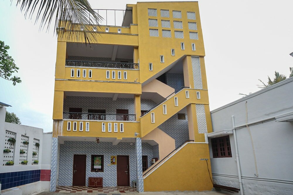 Фото Oyo 41072 Hill View Cottages