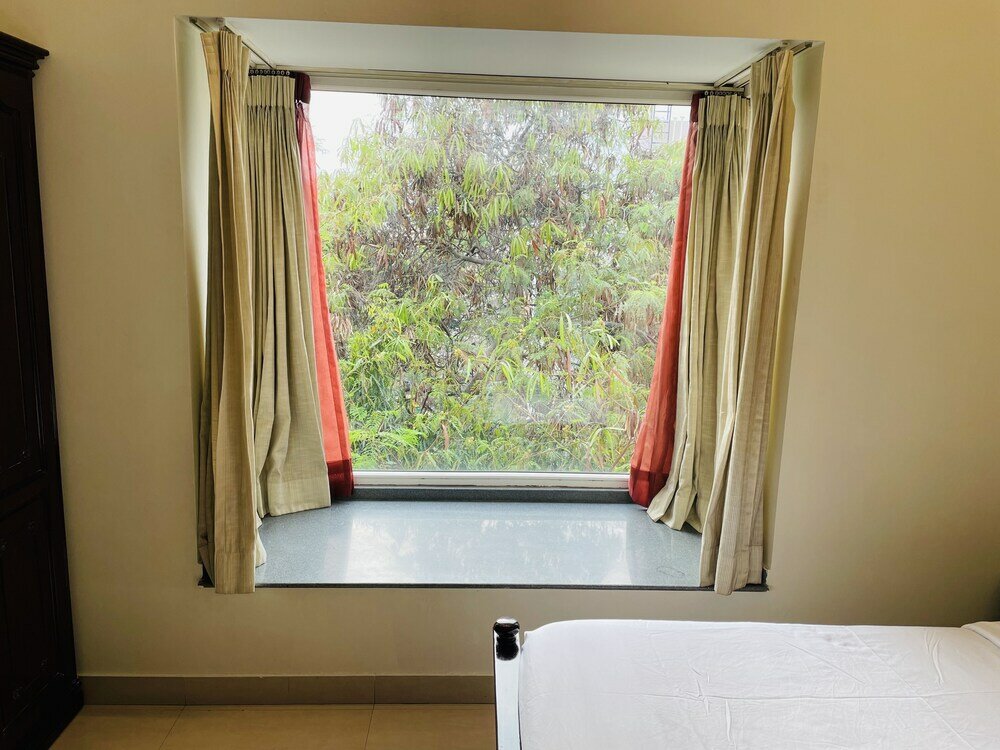 Фото Sanctum Suites Indiranagar Bangalore