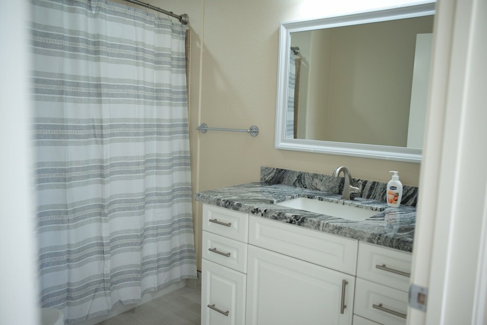 Фото Balmoral Apartments