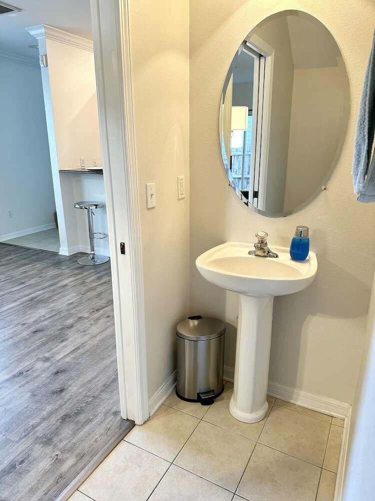 Фото 2 Level Home Central