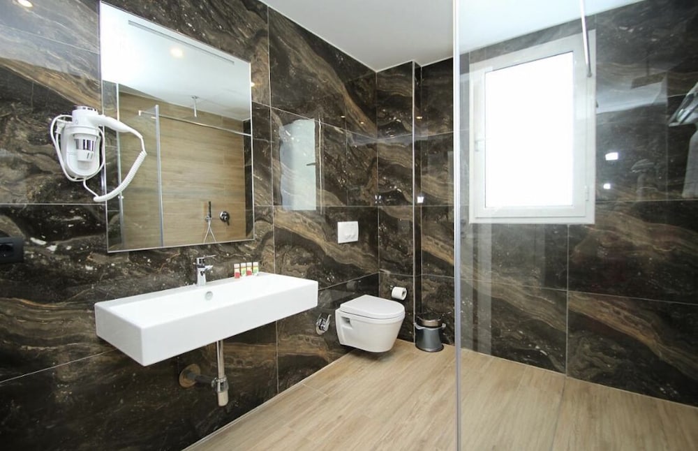 Фото Duka Hotel