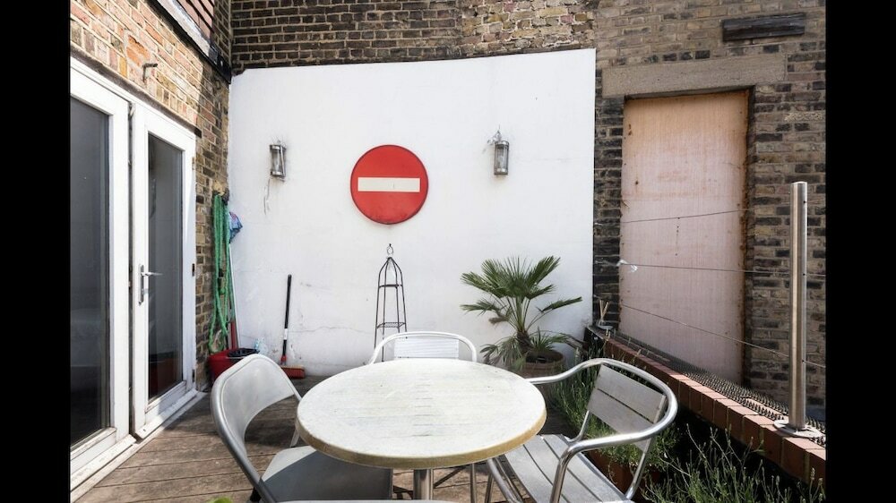 Фото Central Apartment with Wifi