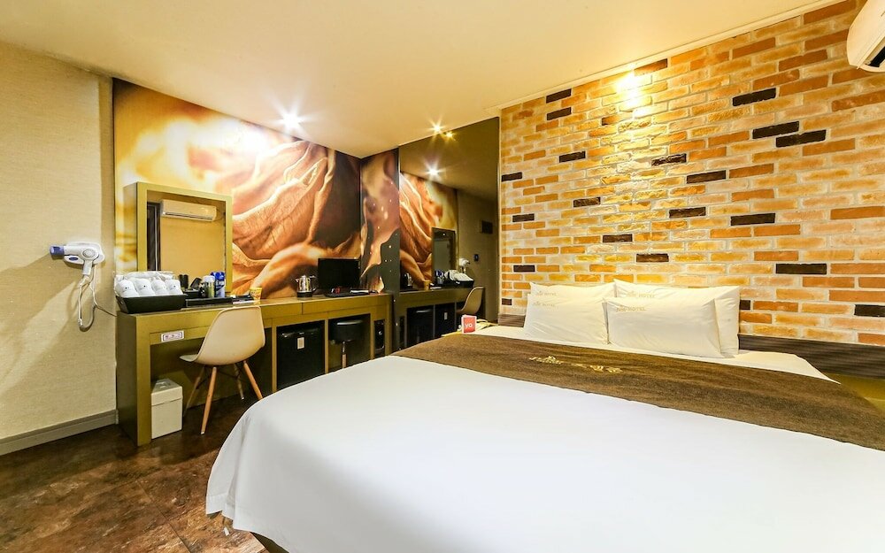 Фото Hotel June Haeundae