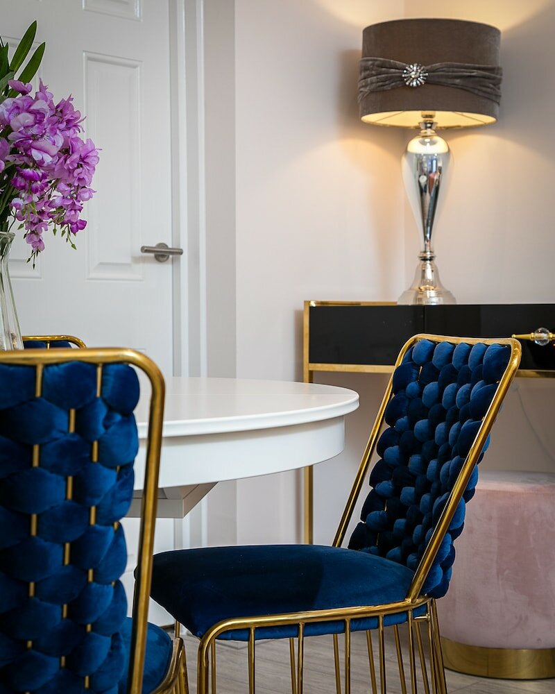 Фото Cromwell Road Apartments