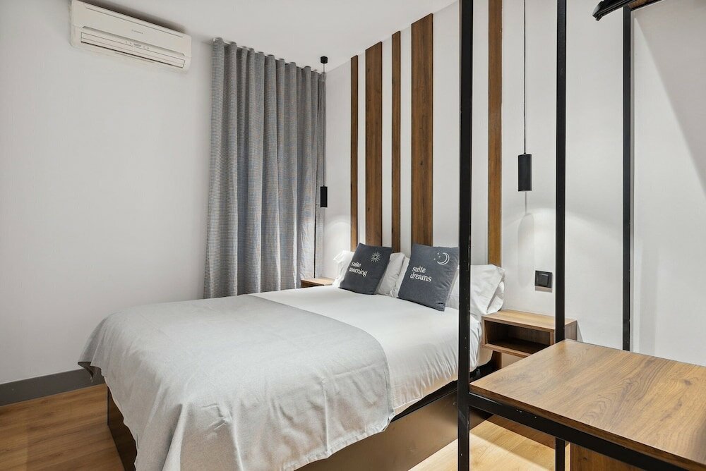 Фото Limehome Madrid Calle de Santa Ana