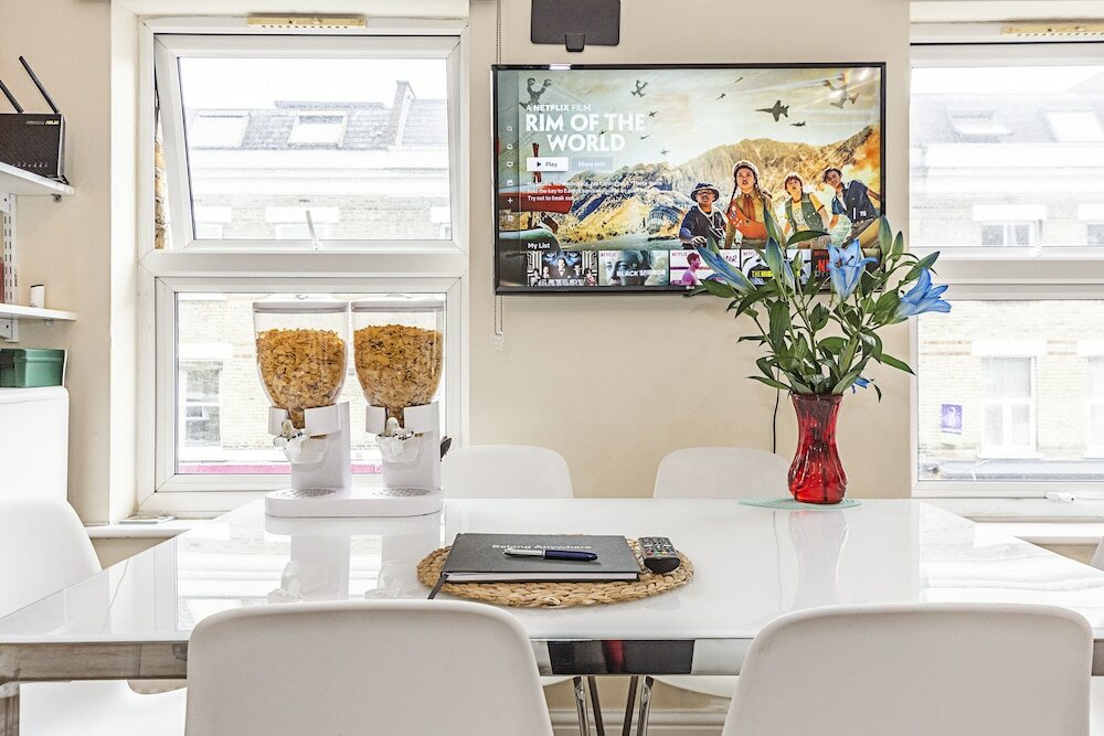 Фото Greyhound Road Rooms