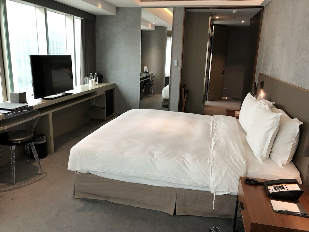 Фото Check inn Taipei Nanjing