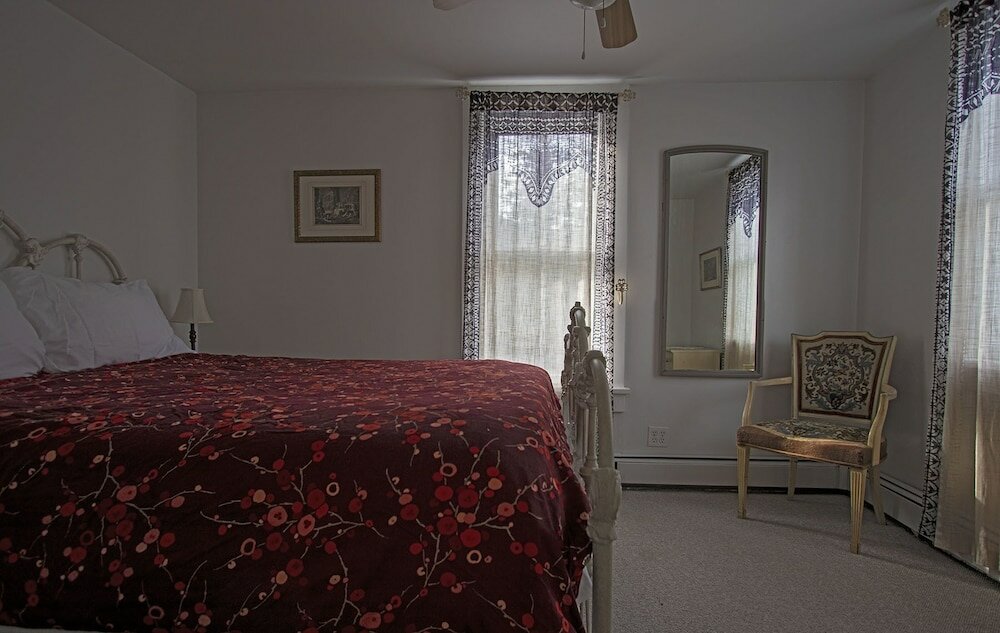 Фото The Woodbine Inn