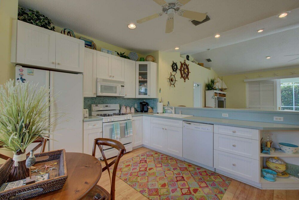 Фото Tortuga Pool Home