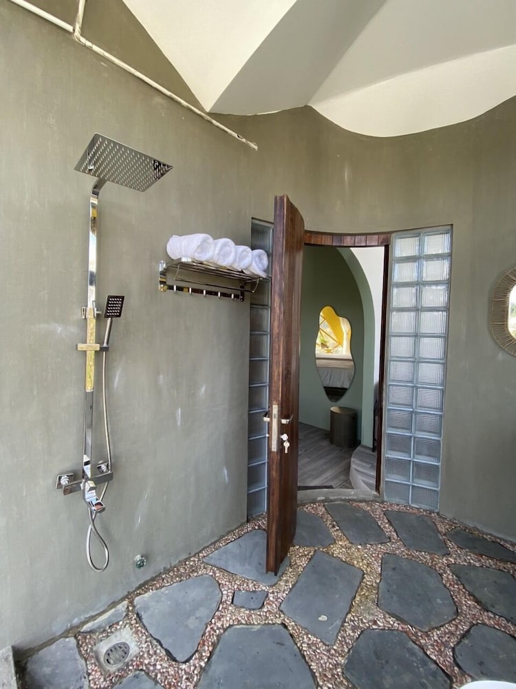 Фото Orimi Cafe & Homies Dalat