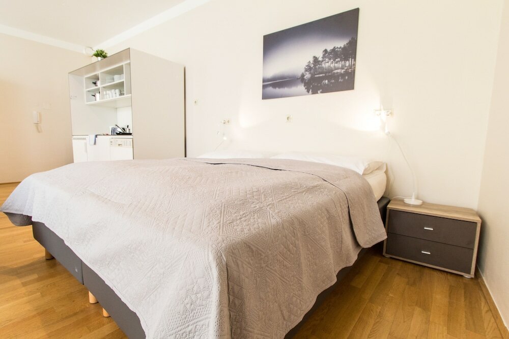 Фото Apartment Kaiserstraße