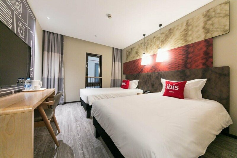 Гостиница Ibis Shanghai Hongqiao Transport Hub Qibao Hotel в Шанхае