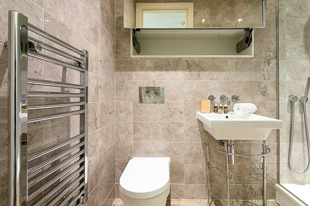 Фото Holborn Flat With Green Views