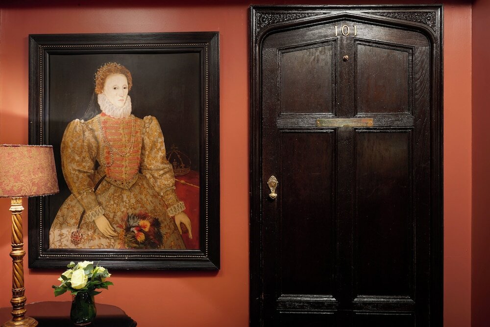 Фото The Gore London – Starhotels Collezione