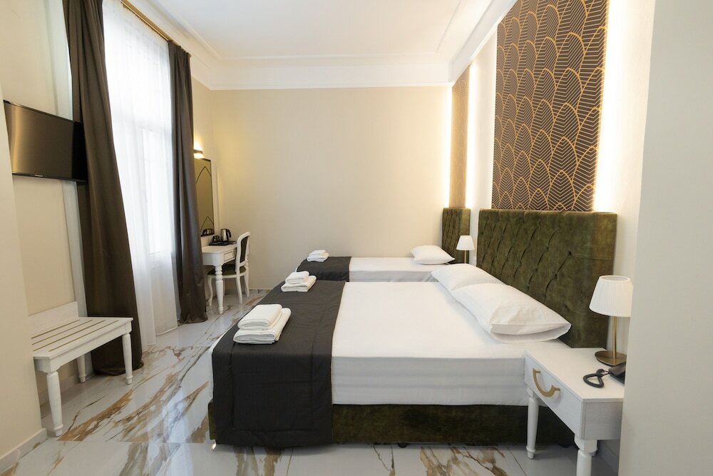 Фото Modern Luxury Hotel