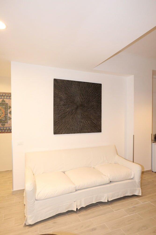 Фото Unique Luxury Apartment and Rooms