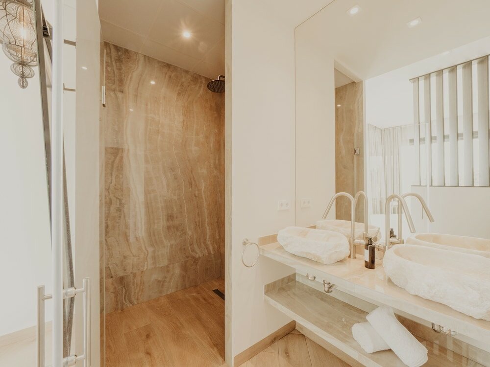 Фото Comfy Studios