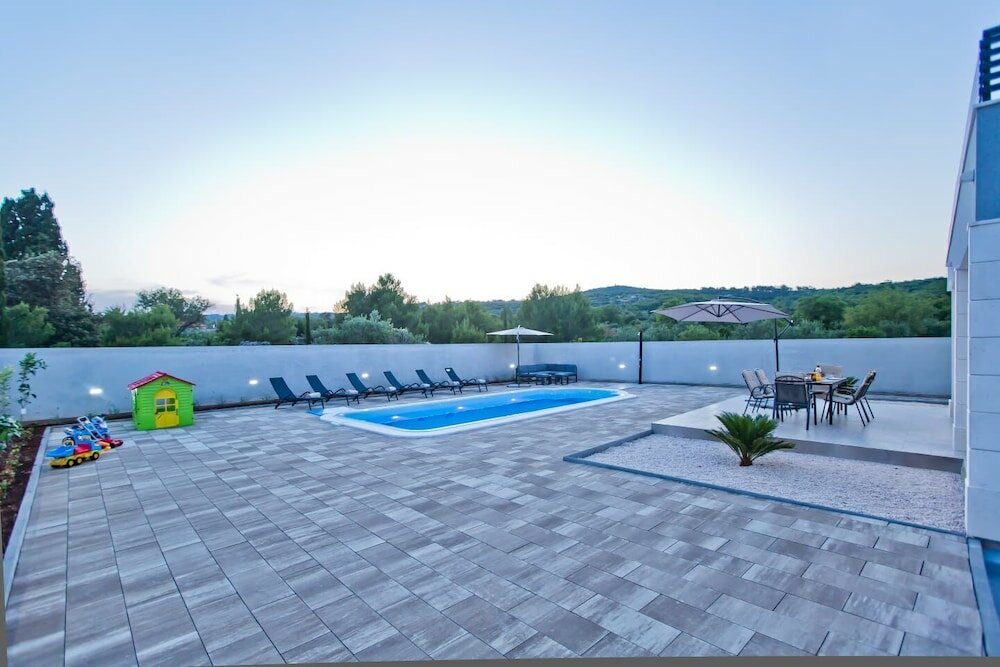 Фото Villa Blazen