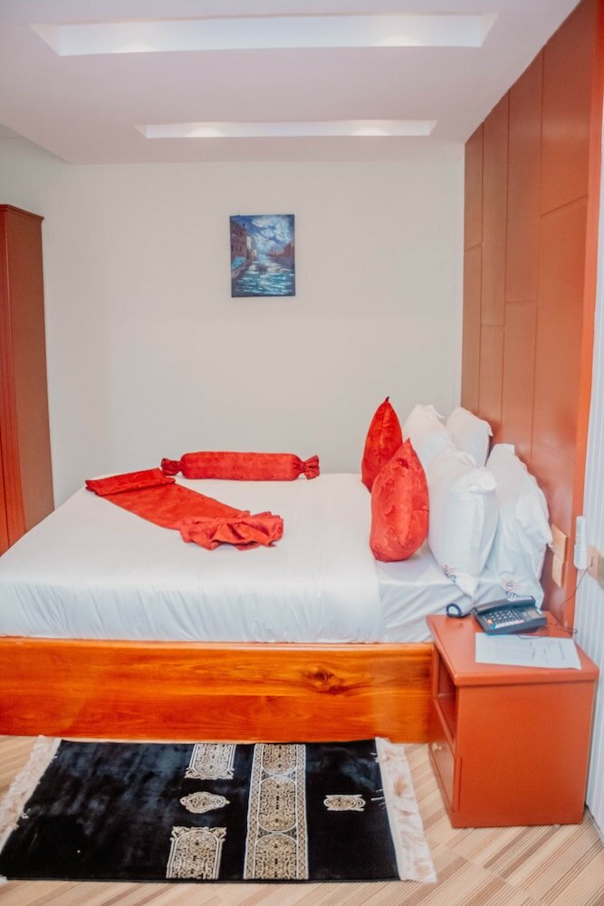 Фото Gr Comfort Hotel