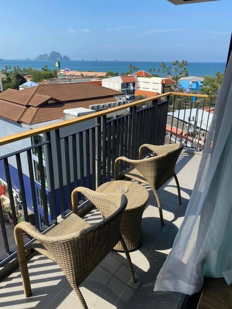 Фото Aonang Dugong